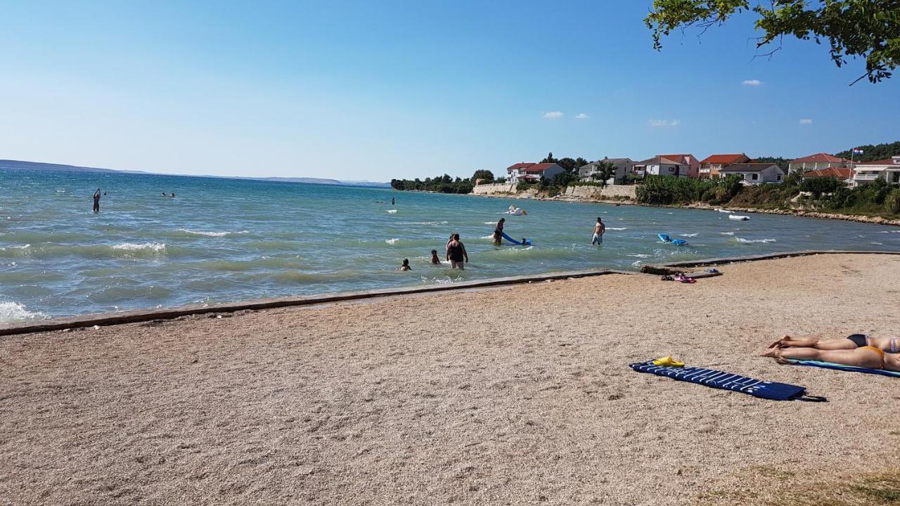 Apartments Smilja Ljubač المظهر الخارجي الصورة