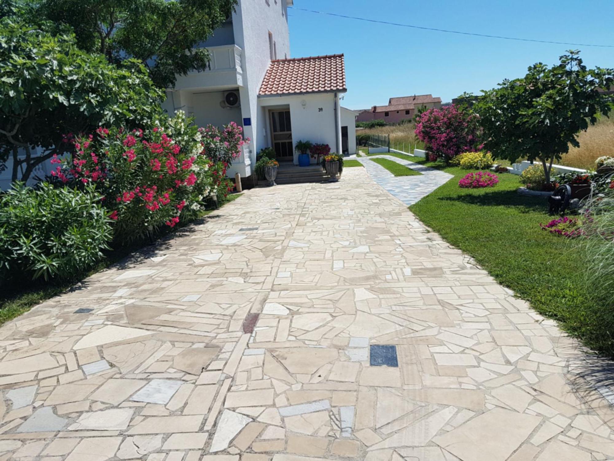 Apartments Smilja Ljubač المظهر الخارجي الصورة