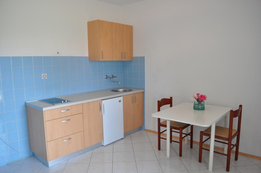 Apartments Smilja Ljubač المظهر الخارجي الصورة