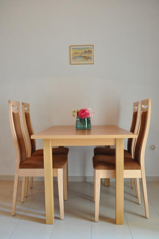 Apartments Smilja Ljubač المظهر الخارجي الصورة