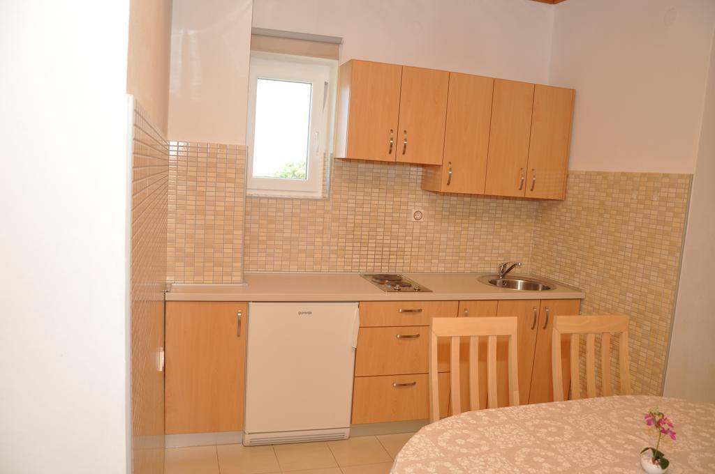 Apartments Smilja Ljubač المظهر الخارجي الصورة