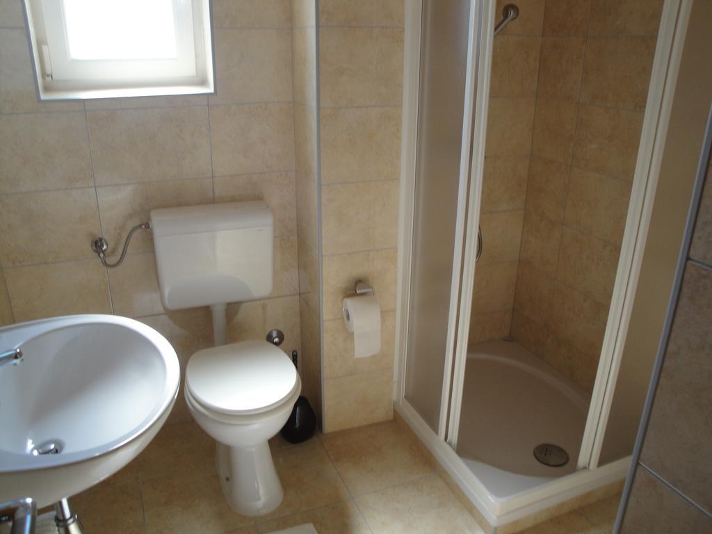 Apartments Smilja Ljubač المظهر الخارجي الصورة