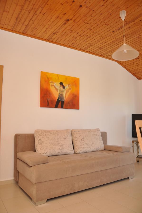 Apartments Smilja Ljubač المظهر الخارجي الصورة
